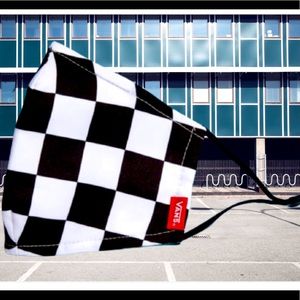 >Ⓜ️FACE MASK CHECKERBOARD BLACK WHITE VANS FAMILY COLLECTORS BRAND NEW 🆕 UNISEX